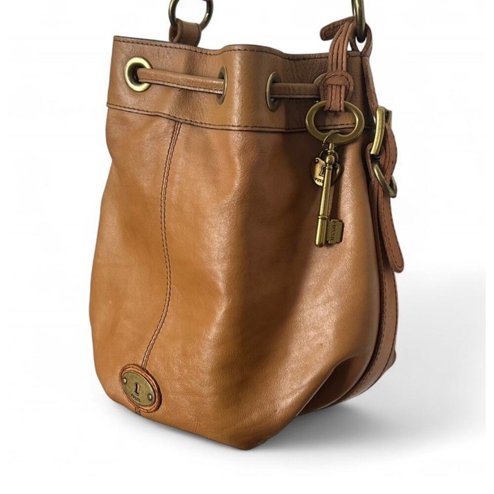 Fossil Tan Genuine Leather Vintage Bucket Bag Shoulder Purse Key Charm Y2K - Picture 4 of 10